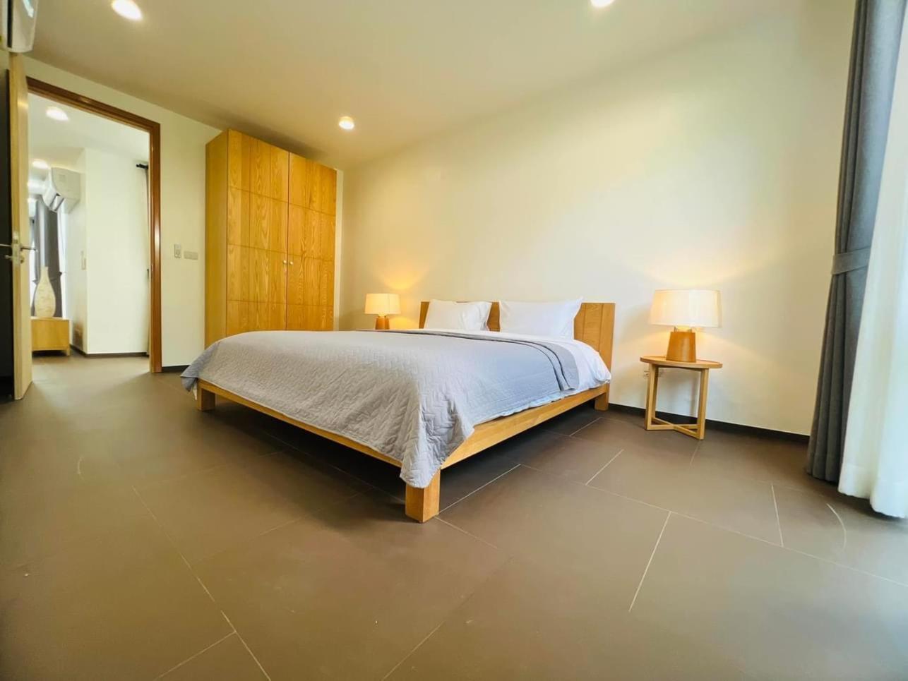 Villa Lively *